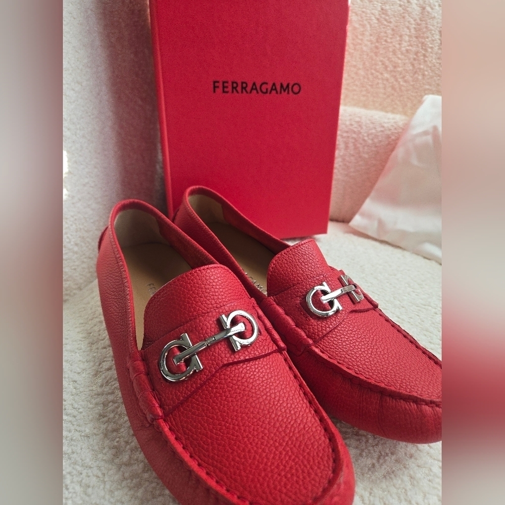 Salvatore Ferragamo NEW Women's Red Loafers - Picture 1 of 14